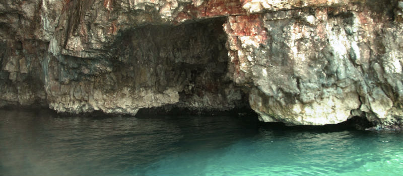 Green cave na Croácia